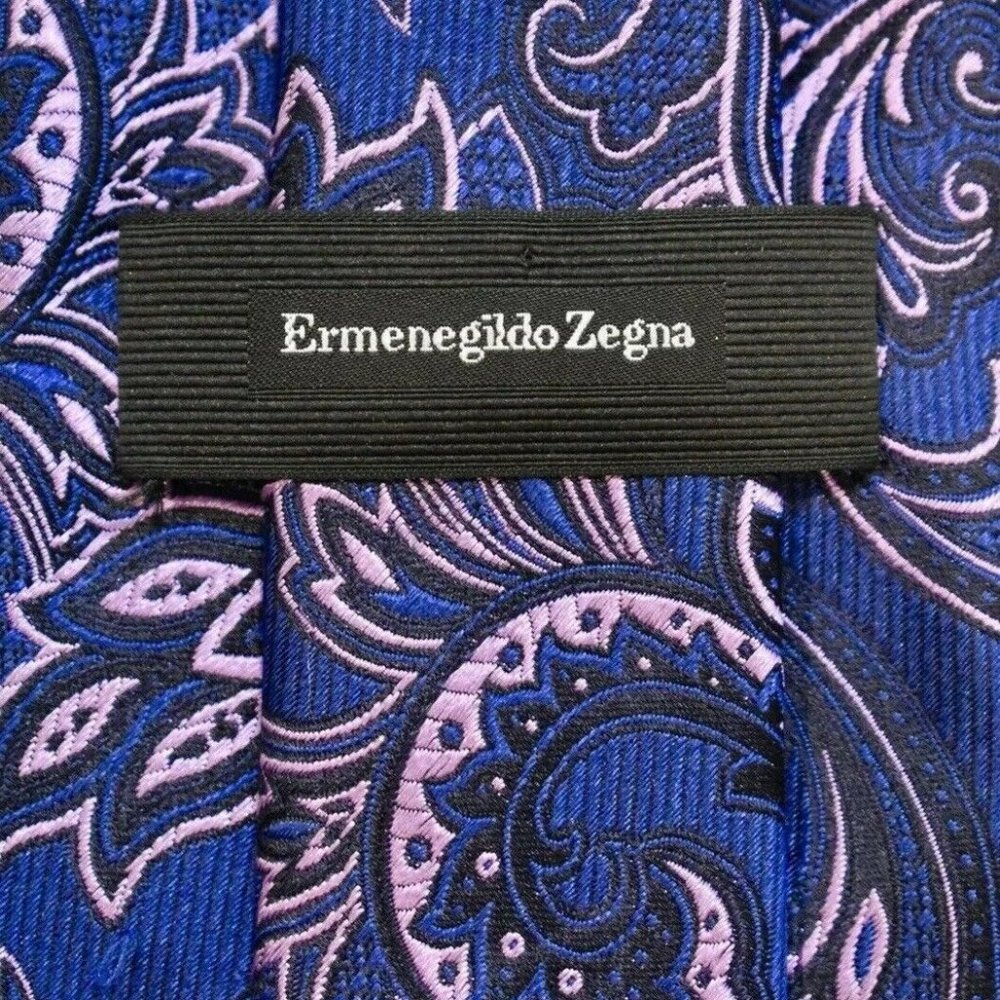 CURRENT Ermenegildo Zegna Purple Paisley Silk tie